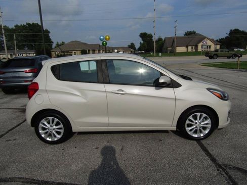 Used 2020 Chevrolet Spark LT FWD image 9