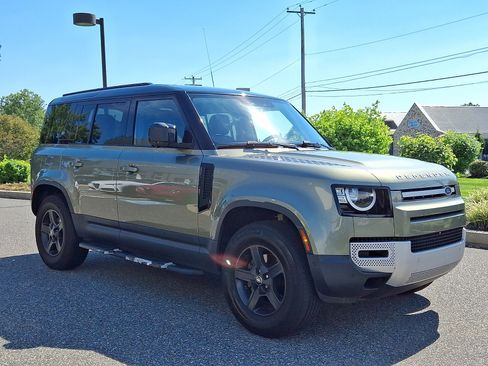 Used 2023 Land Rover Defender 110 S AWD/4WD image 3