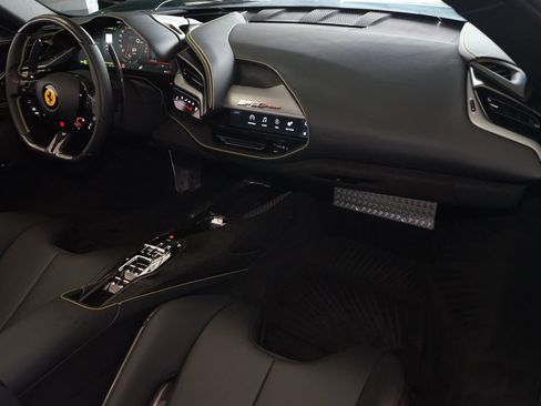 Used 2025 Ferrari SF90 Spider AWD/4WD image 13