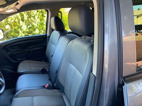 Used 2021 Nissan Titan S w/ S Utility Package RWD image 20