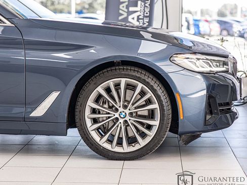 Used 2023 BMW 540i xDrive AWD/4WD image 11