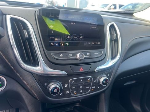 Used 2020 Chevrolet Equinox Premier image 17