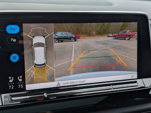 Used 2024 Volkswagen Atlas Cross Sport SEL Premium R-Line image 66