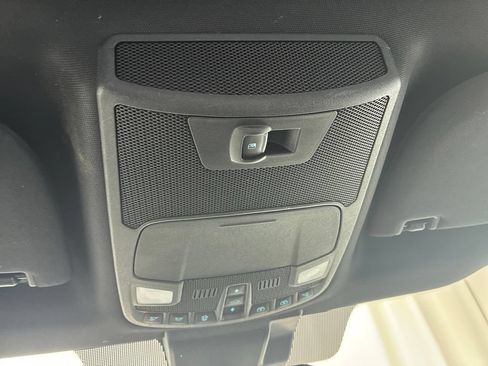 Used 2020 Ford F150 XLT w/ Equipment Group 302A Luxury AWD/4WD image 23