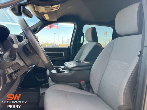 Used 2024 RAM 2500 Big Horn image 18