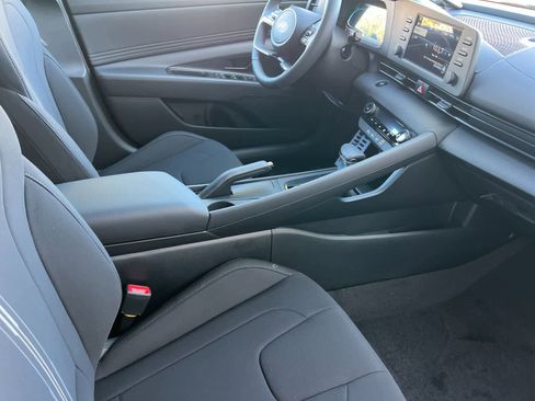 New 2026 Hyundai Elantra Sport FWD image 16