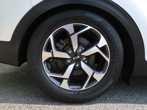 Used 2022 Kia Sportage LX image 48