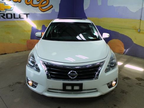 Used 2015 Nissan Altima 2.5 SL image 3