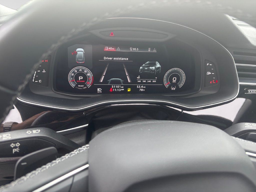 Used 2022 Audi Q8 Premium Plus w/ Premium Plus Package AWD/4WD image 16