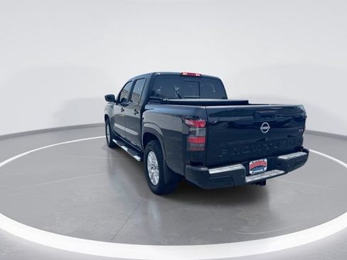 Used 2024 Nissan Frontier SV w/ SV Convenience Package RWD image 7