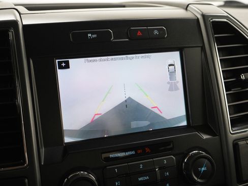 Used 2019 Ford F150 XLT w/ Equipment Group 302A Luxury AWD/4WD image 30