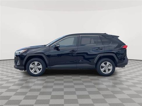 Used 2025 Toyota RAV4 XLE FWD image 2