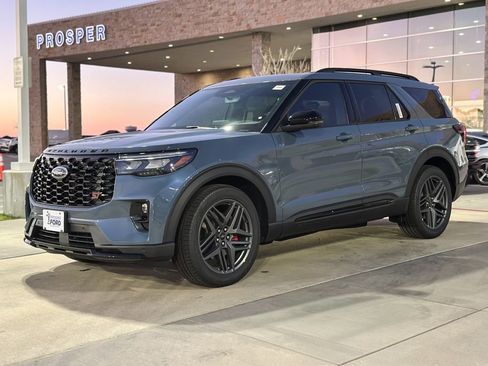 New 2026 Ford Explorer ST w/ Sun And Sound Package image 41