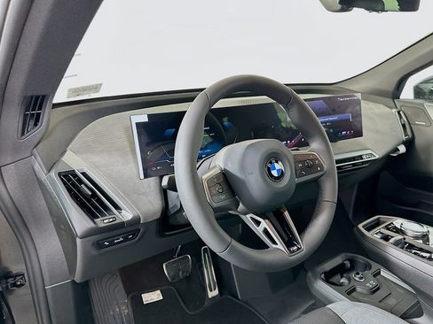 Used 2026 BMW iX xDrive45 w/ M Sport Package image 9