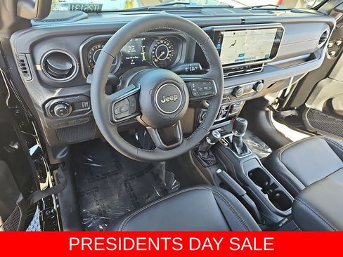 New 2025 Jeep Gladiator Willys image 15