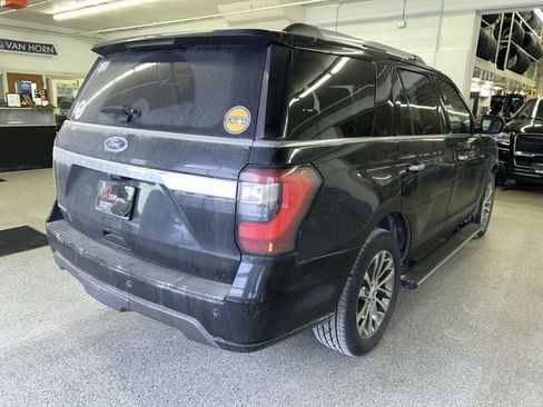 Used 2018 Ford Expedition Limited image 7