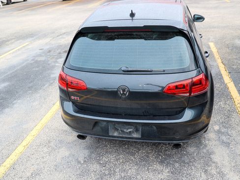 Used 2016 Volkswagen GTI Autobahn w/ Lighting Package (SEL) FWD image 10