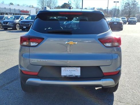 Used 2025 Chevrolet TrailBlazer LT image 8