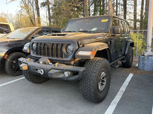 Used 2024 Jeep Wrangler Unlimited Rubicon 392 image 2