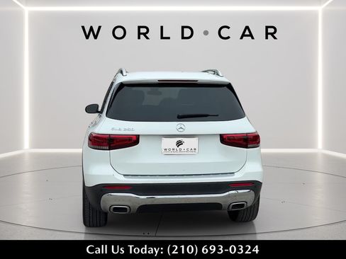 Used 2023 Mercedes-Benz GLB 250 image 6