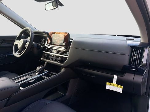 New 2025 Nissan Pathfinder SV w/ Cargo Package image 33