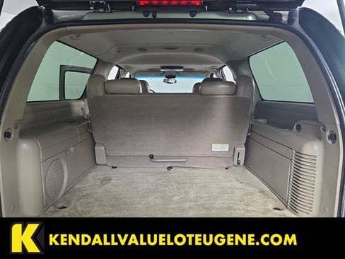 Used 2003 GMC Yukon XL Denali AWD/4WD image 26