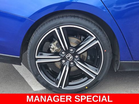 Used 2025 Honda Accord Sport image 37