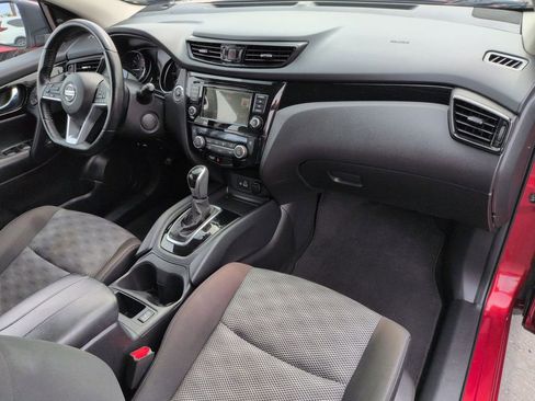 Used 2022 Nissan Rogue Sport SV image 18