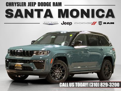 New 2026 Jeep Grand Cherokee Summit w/ Obsidian Package AWD/4WD image 1