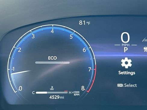 Certified 2026 Toyota Corolla Cross XLE w/ Convenience Package AWD/4WD image 13