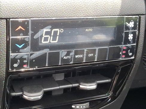 New 2025 Jeep Grand Cherokee L Limited image 8