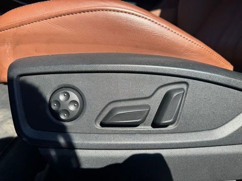 Used 2025 Audi Q5 2.0T Premium image 15