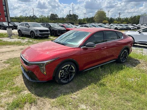 New 2026 Kia K4 GT-Line FWD image 3