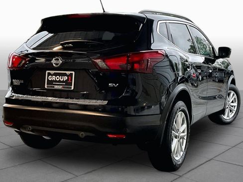 Used 2019 Nissan Rogue Sport SV w/ Technology Package FWD image 13