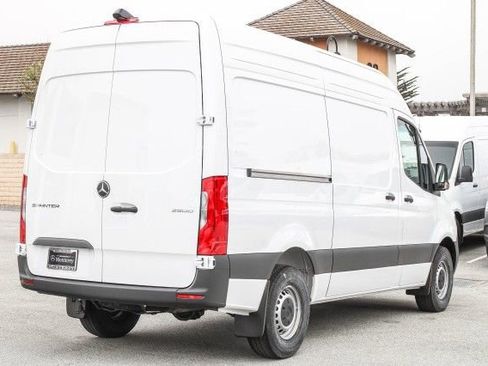 New 2025 Mercedes-Benz Sprinter 2500 image 8
