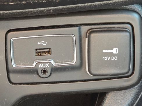 Used 2020 Jeep Renegade Sport AWD/4WD image 6