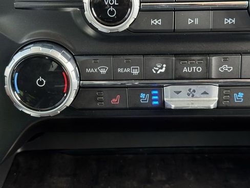 Certified 2023 Ford F150 Lariat w/ Equipment Group 502A High AWD/4WD image 20