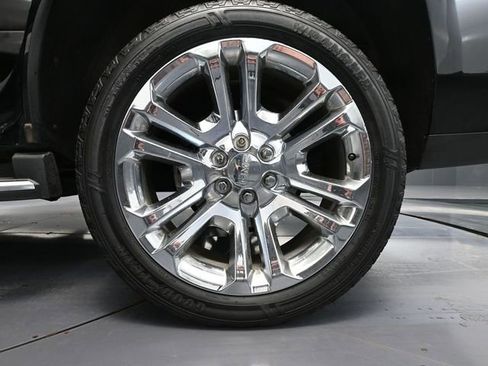 Used 2016 GMC Yukon SLT w/ Premium Edition AWD/4WD image 16