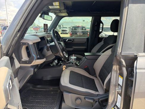 Used 2022 Ford Bronco Wildtrak AWD/4WD image 2