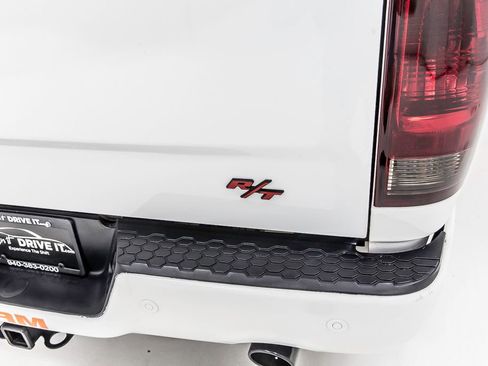 Used 2016 RAM 1500 Big Horn RWD image 11