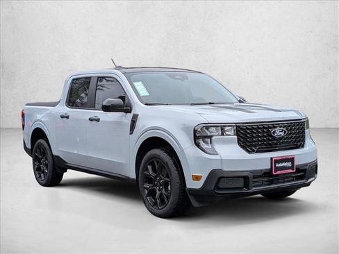 New 2025 Ford Maverick XLT w/ XLT Luxury Package AWD/4WD image 7