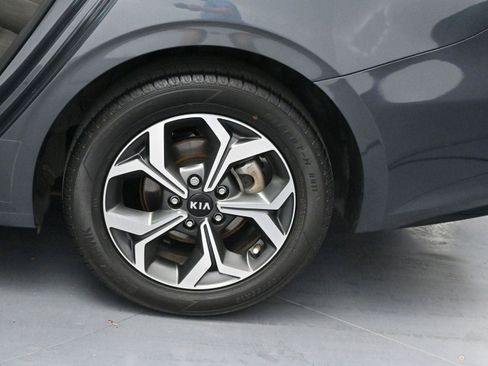 Used 2021 Kia Forte LXS image 30