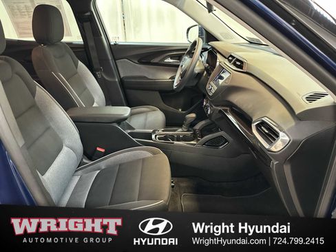 Used 2023 Chevrolet TrailBlazer LT image 18