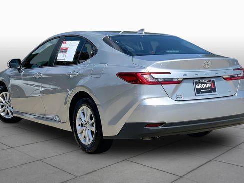 Used 2025 Toyota Camry LE FWD image 12