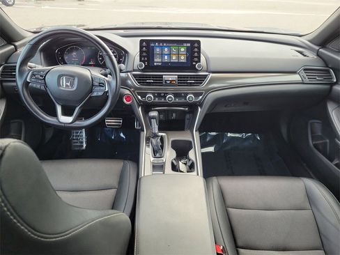 Used 2019 Honda Accord Sport image 10