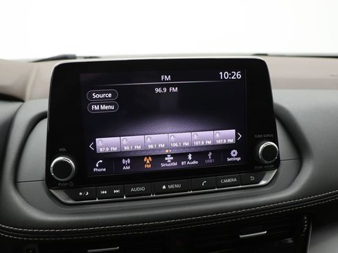 Used 2023 Nissan Rogue SV w/ SV Premium Package image 22