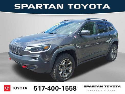 Used 2019 Jeep Cherokee Trailhawk w/ Cold Weather Group AWD/4WD image 1