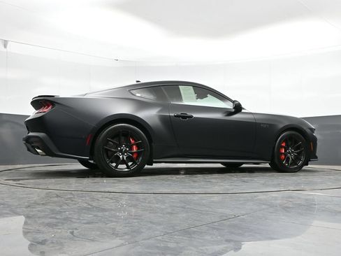 Used 2025 Ford Mustang GT Premium RWD image 42
