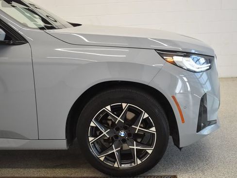 Used 2025 BMW X3 xDrive30i AWD/4WD image 13