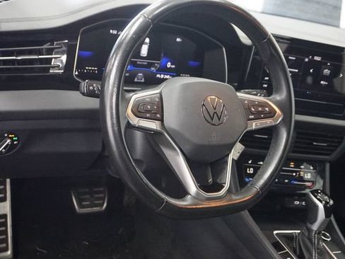 Used 2025 Volkswagen Jetta Sport FWD image 6